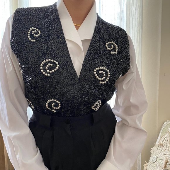 SOLD (VINTAGE) Sequins & Pearls Vest - Picture 1 of 6